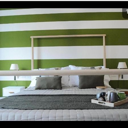 The Corner 180 Suite Κοσέντζα Εξωτερικό φωτογραφία