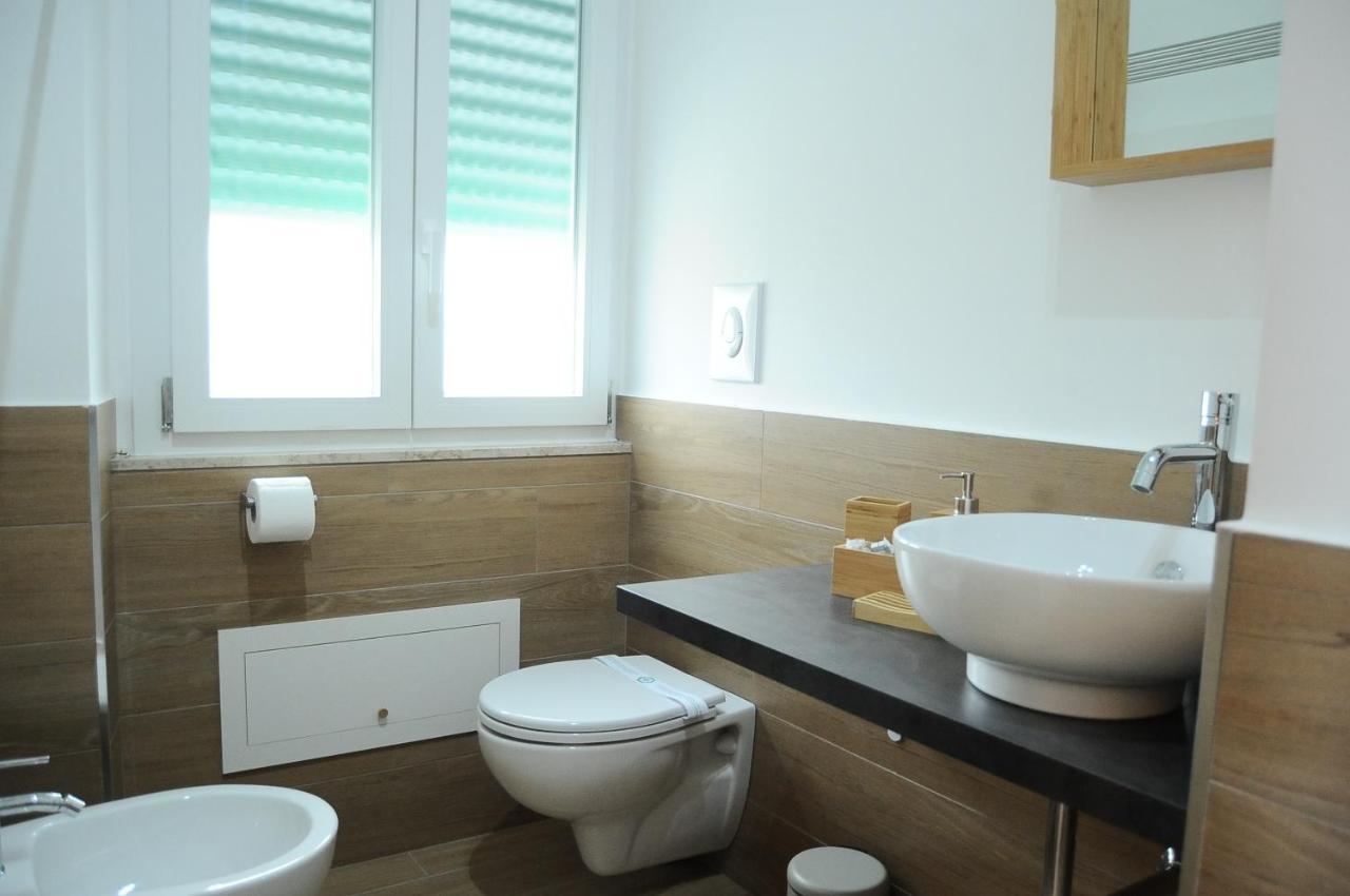 The Corner 180 Suite Κοσέντζα Εξωτερικό φωτογραφία