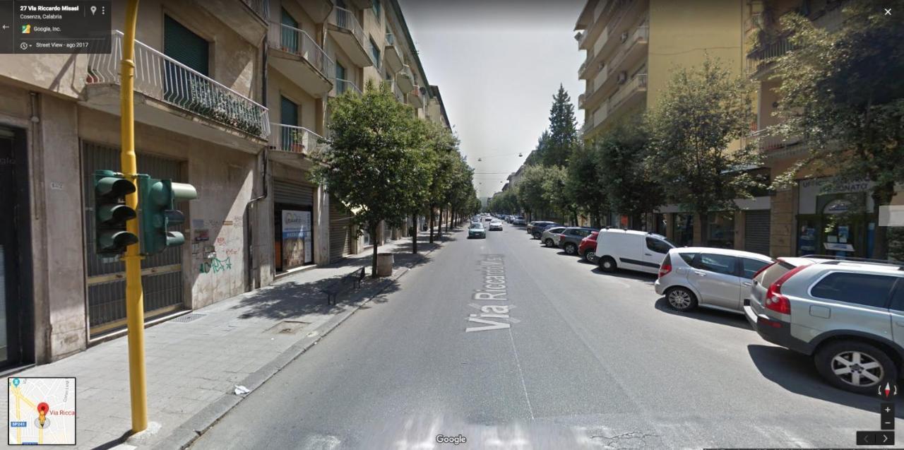 The Corner 180 Suite Κοσέντζα Εξωτερικό φωτογραφία